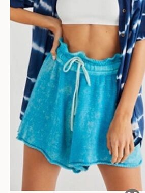 Free People Knit Shorts. Blue XS